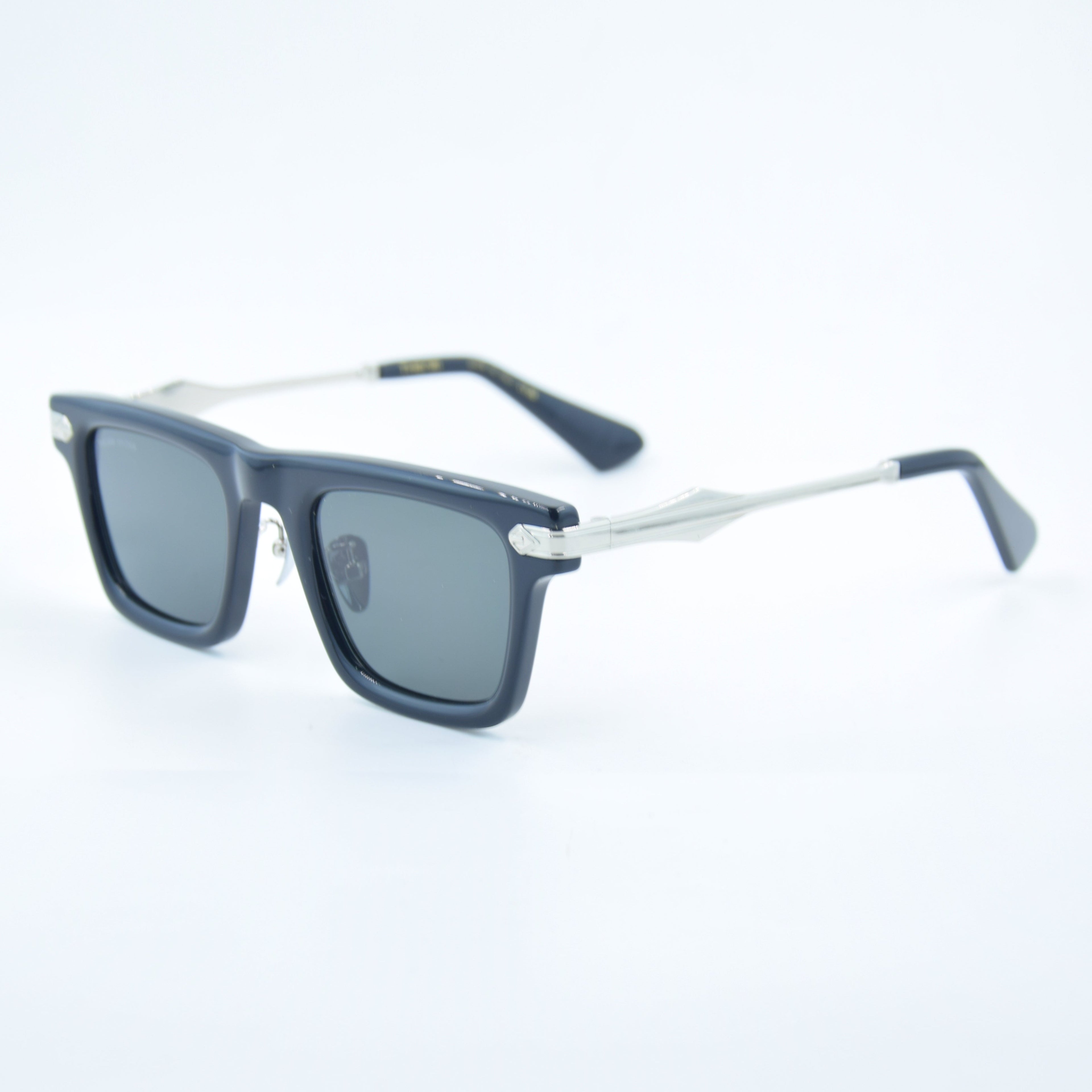 SOLAIRE: Thenri DeepBlue 1 of 149  003