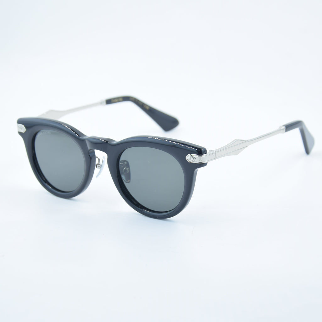 SOLAIRE: Thenri Carbon 1 of 199 003