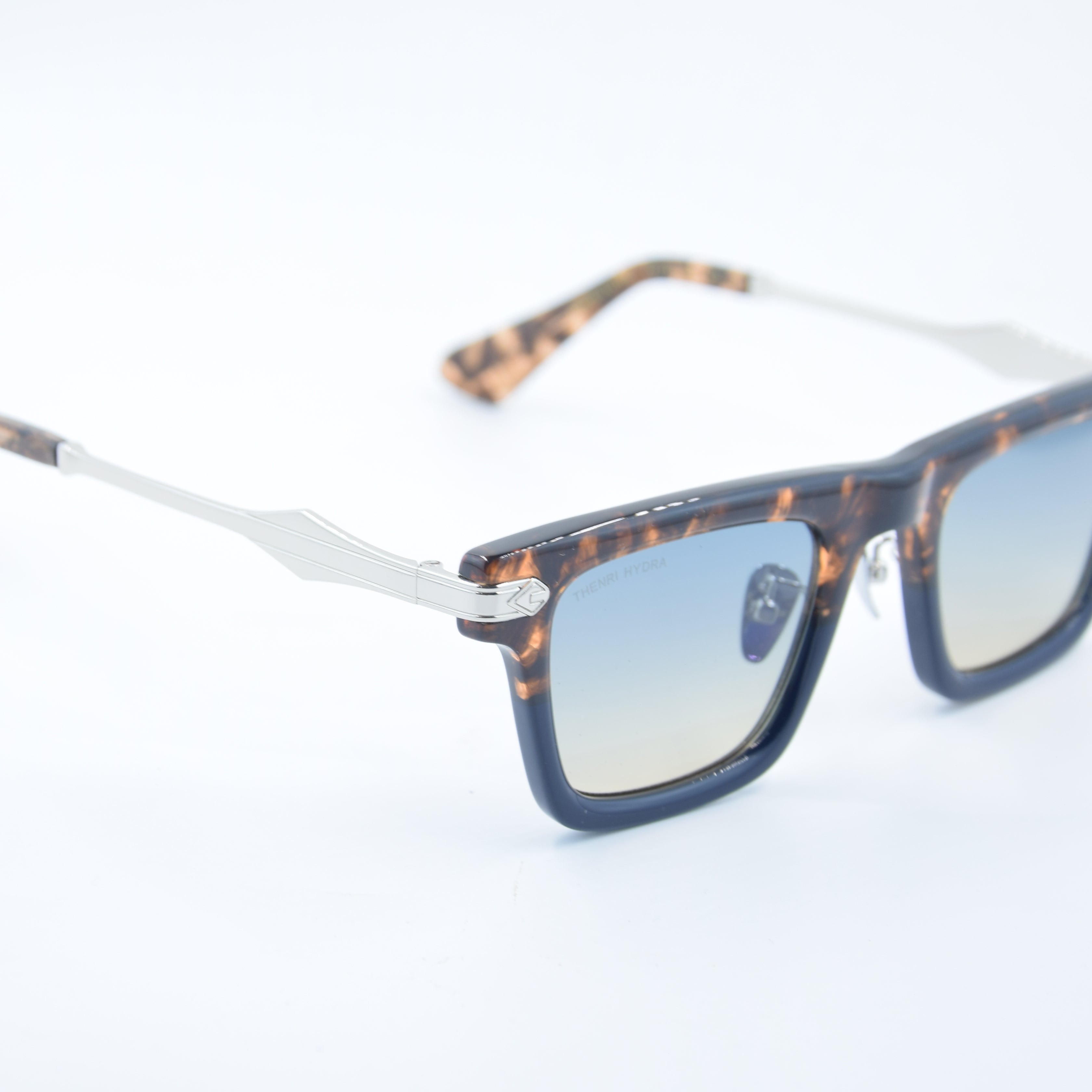 SOLAIRE: Thenri DeepBlue 1 of 149 002