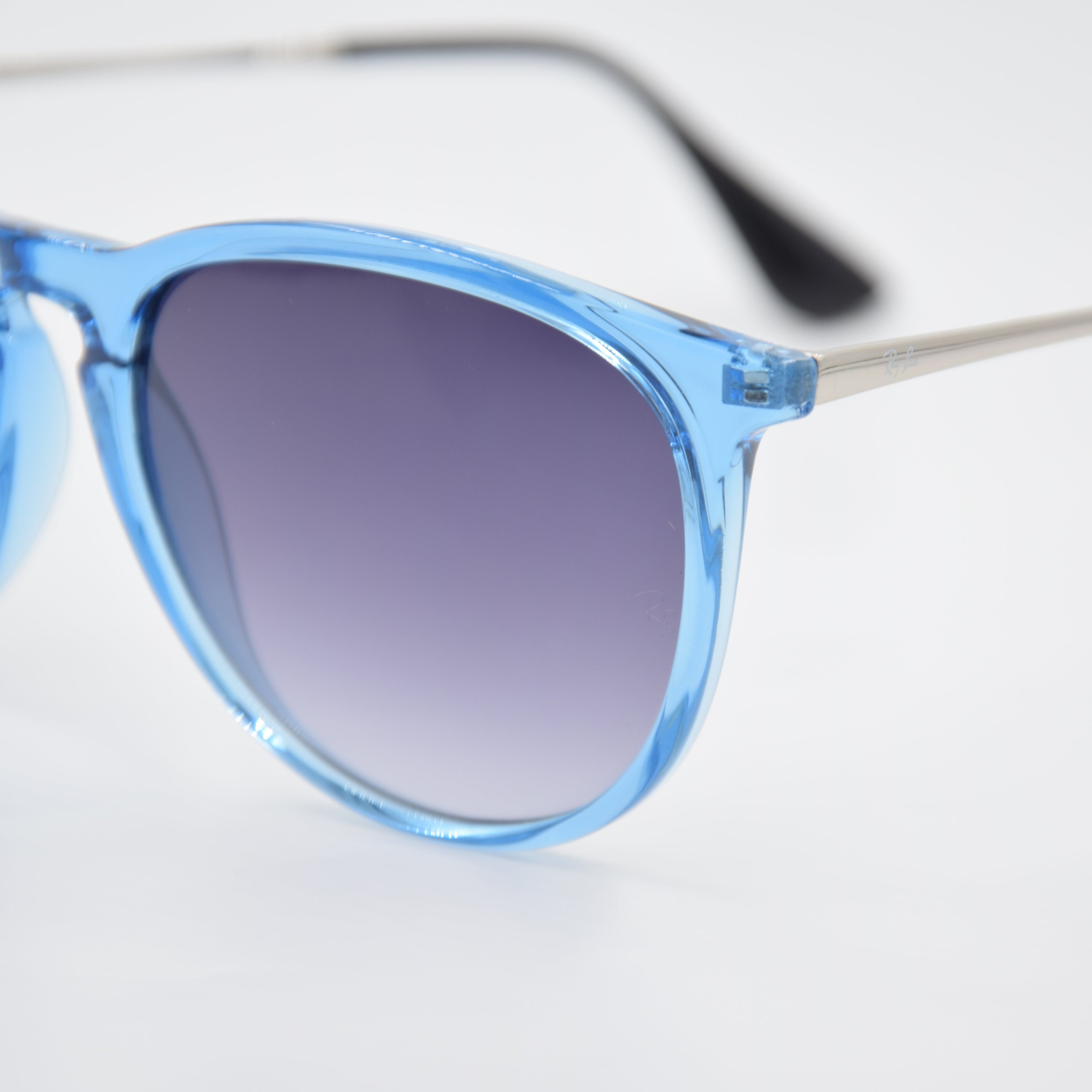 SOLAIRE :RAY-BAN RB4171 ERIKA 6515/4L