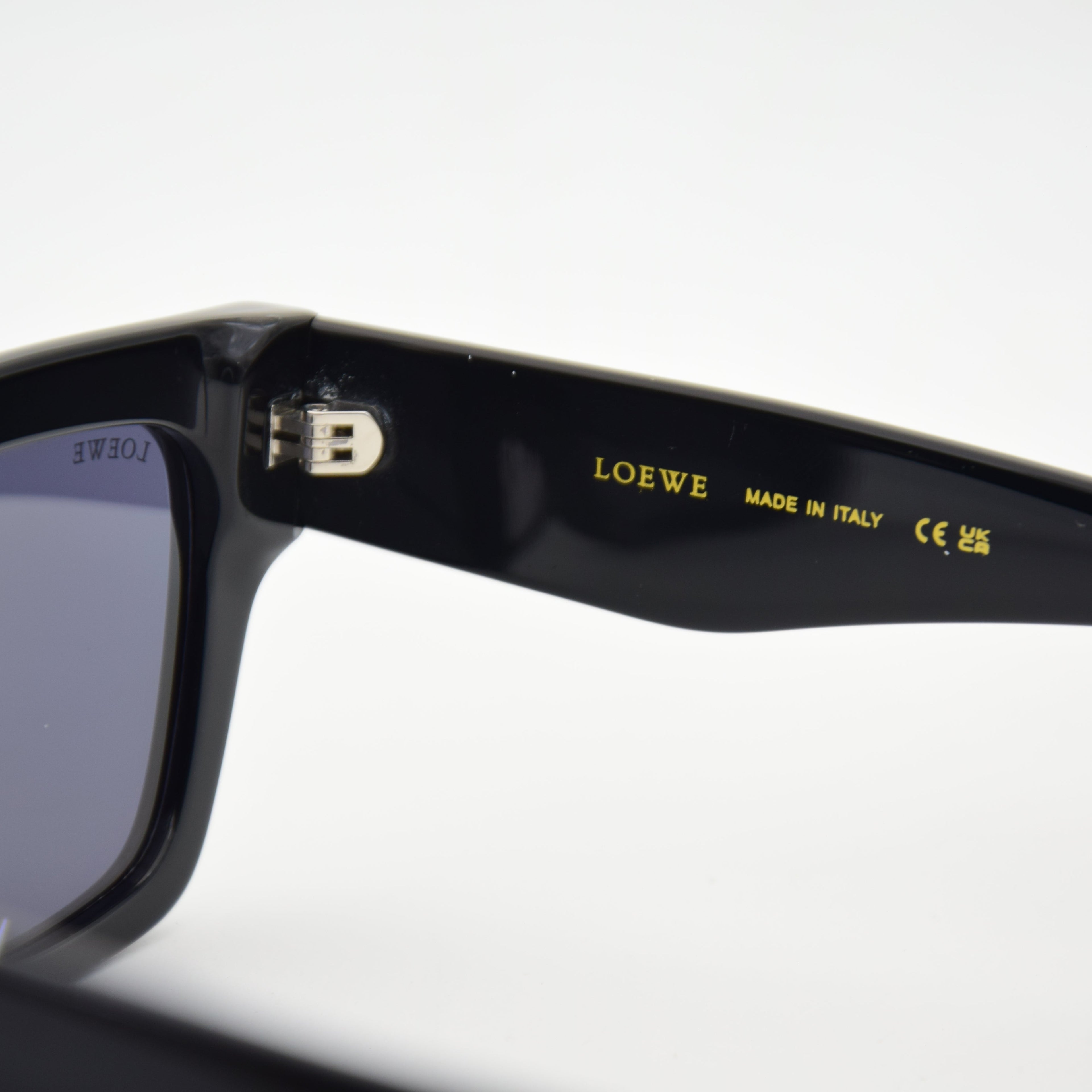 SOLAIRE : LOEWE LW5098S NOIR