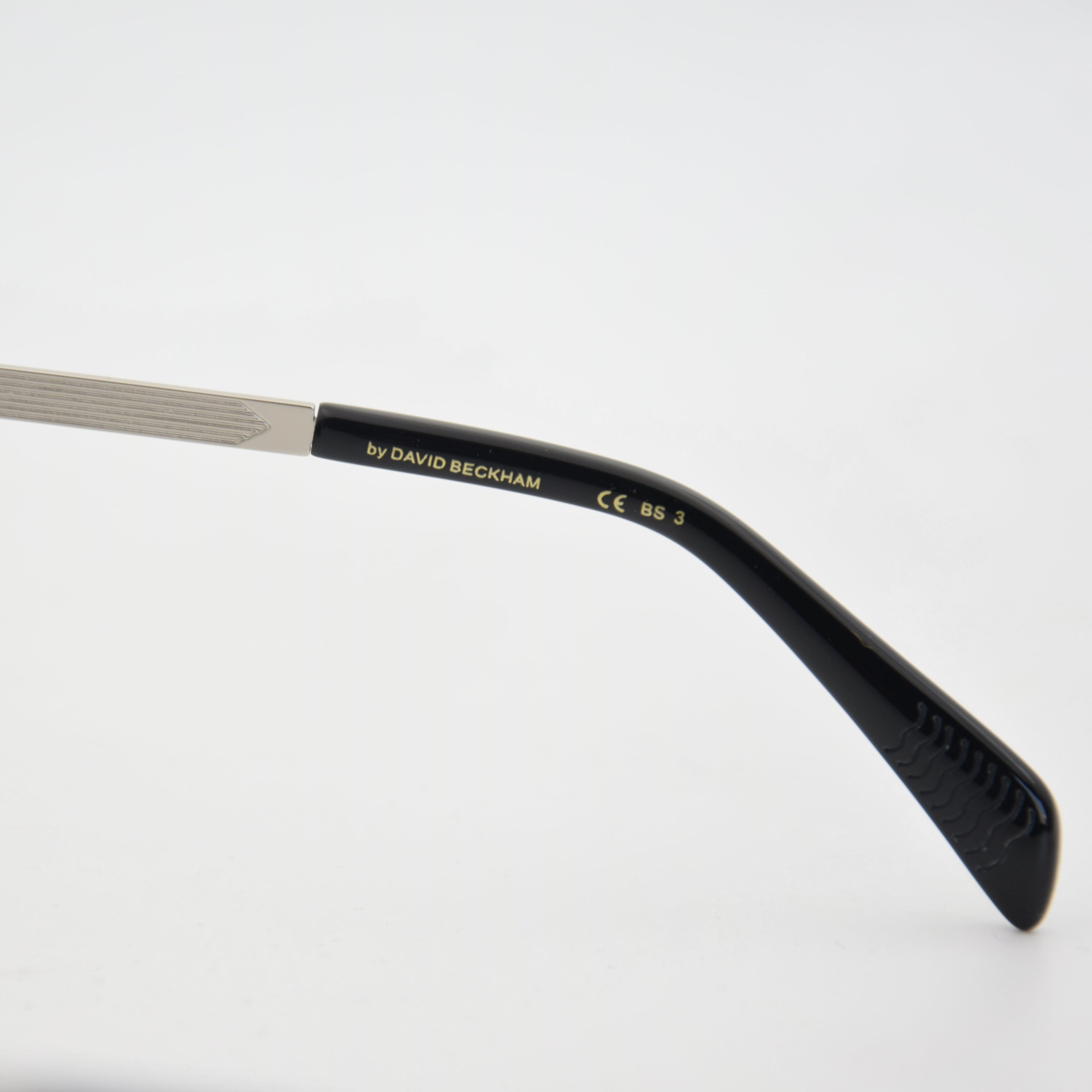 SOLAIRE :DAVID BECKHAM DB7067F/S BLACK
