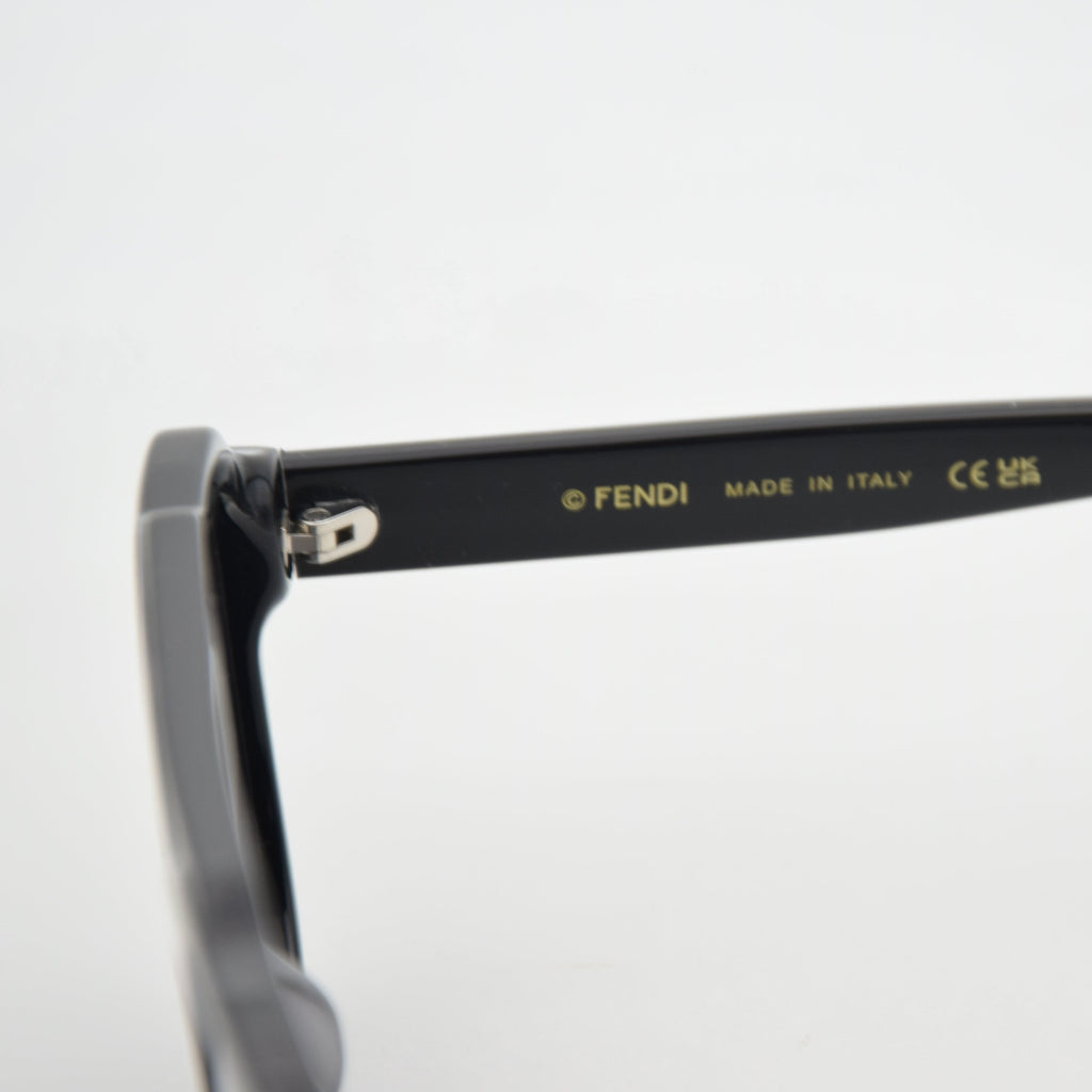 SOLAIRE :FENDI FE40076U 807/9O